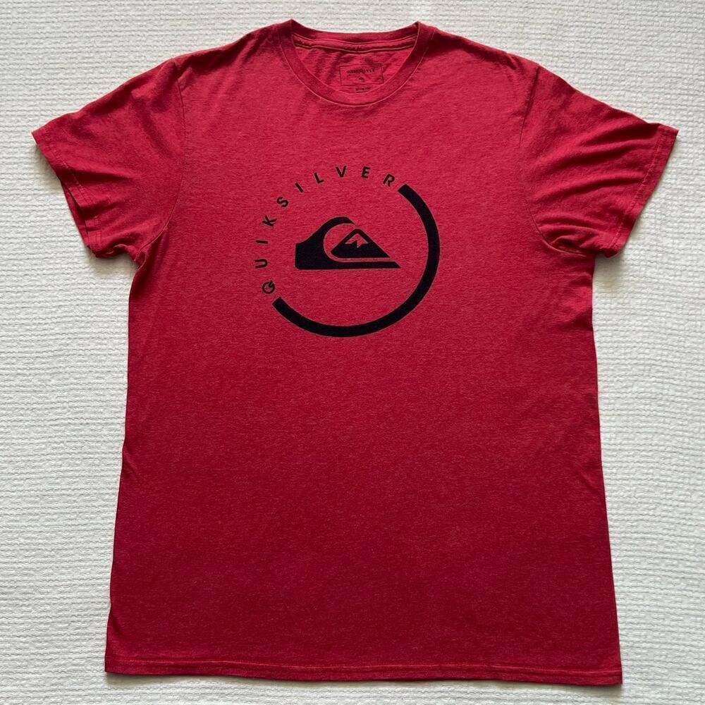 Quiksilver Graphic Tee Medium M Coral Red Short Sleeve Circle Logo